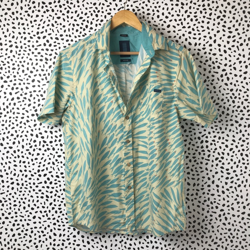 Depactus Button Down Short Sleeve Men’s Shirt